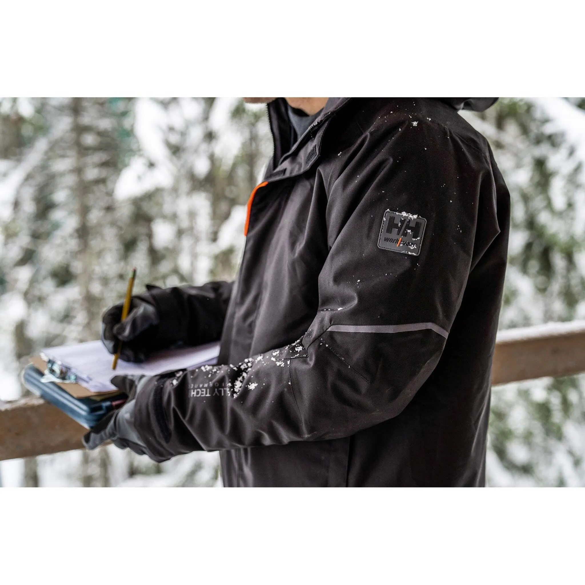 Helly Hansen Men's Kensington Lifaloft™ Insulated Waterproof Winter Work Jacket 71345 - Breathable, Lightweight, Warm, Durable, Adjustable Fit | Sizes S-4XL
