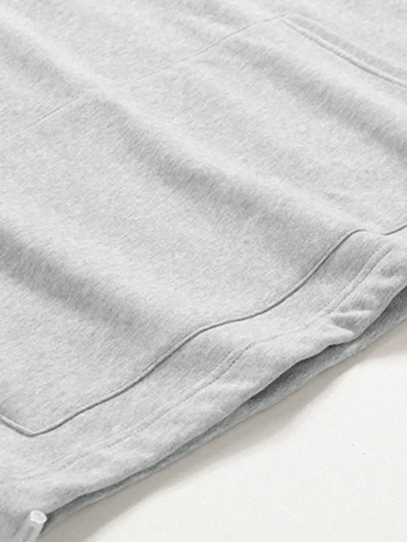 Manfinity Dauomo Men's Solid Grey Simple Daily Long Sleeve Pullover Sweatshirt