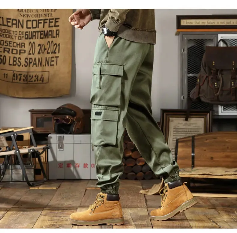 Versatile Cargo Pants - Comfort Meets Style