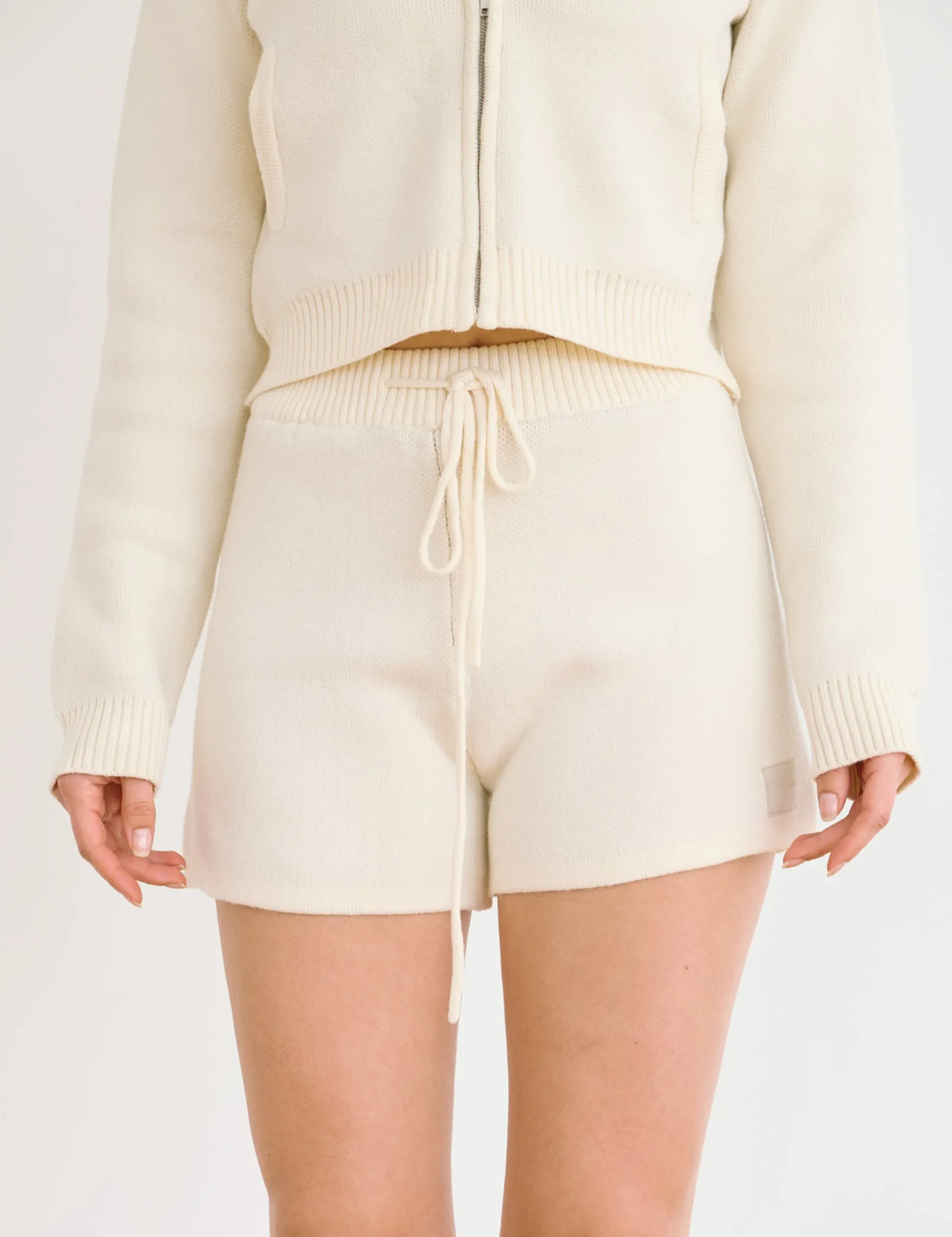 Weekend Ready Short Pants / 胡粉(White)