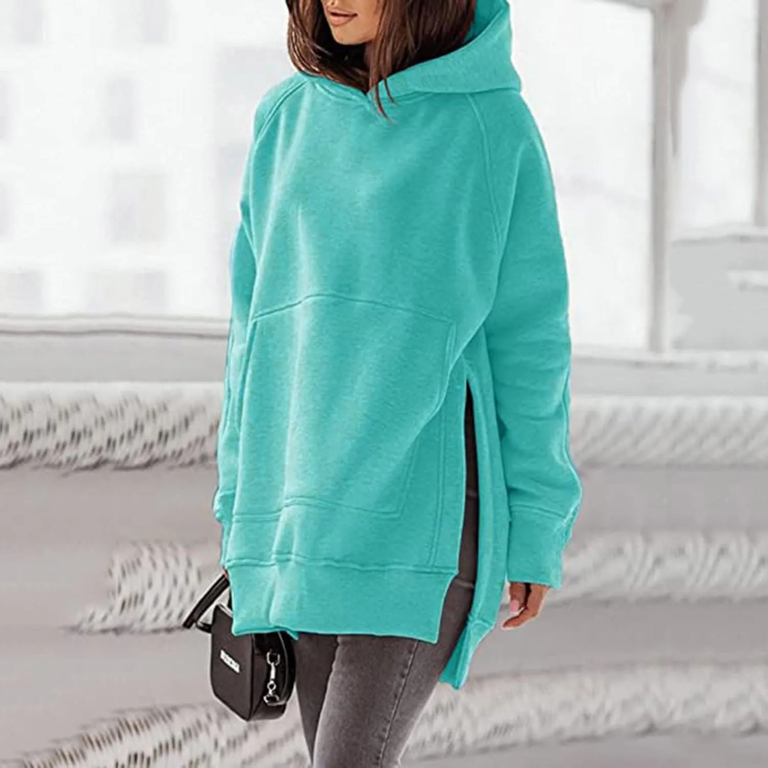 Women's Winter Oversized Hoodies Stylish Long Sleeve High Split Hem Pullover Casual High Low Sweatshirt With Pocket